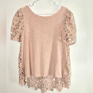 Anthropologie Everleigh Romantic Boho Floral Crochet‎ Hi-Lo Top, Large